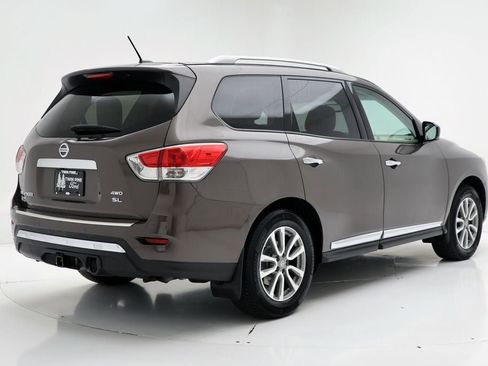 Used 2015 Nissan Pathfinder SL w/ SL Premium Package image 9