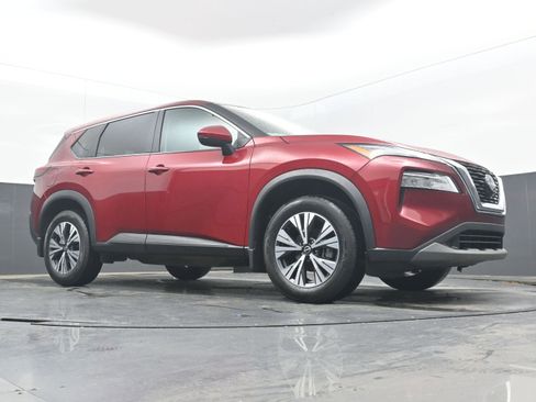 Used 2023 Nissan Rogue SV FWD image 23
