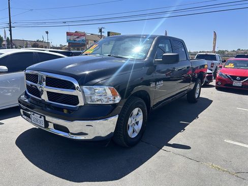 Used 2021 RAM 1500 Classic SLT RWD image 10