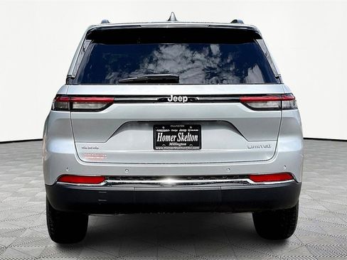 New 2025 Jeep Grand Cherokee Limited w/ Trailer Tow Package image 4