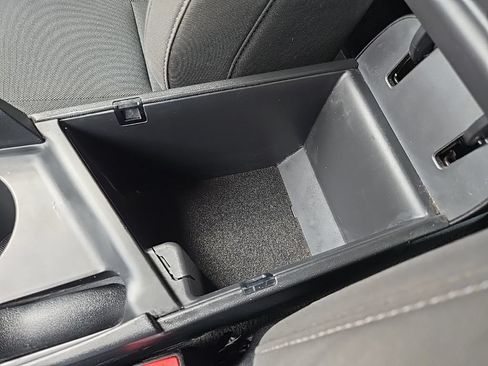 Used 2025 Hyundai Elantra SE FWD image 55