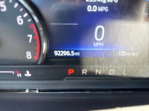 Used 2021 Ford Explorer XLT RWD image 16