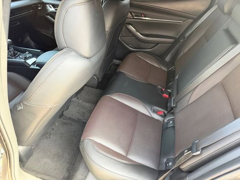 Used 2026 MAZDA MAZDA3 2.5 S Hatchback w/ Premium Pkg image 11