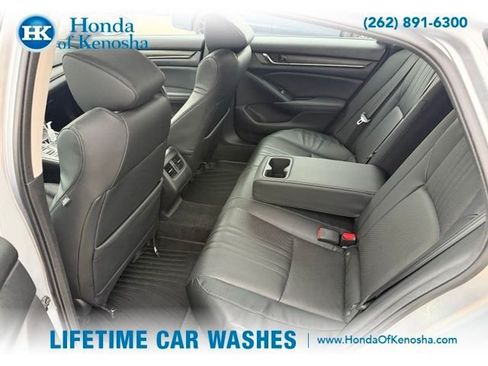 Used 2018 Honda Accord EX-L image 6