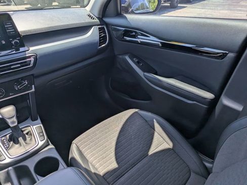 Used 2021 Kia Seltos S FWD image 15