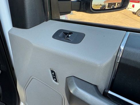 Used 2017 Ford F250 XLT image 23