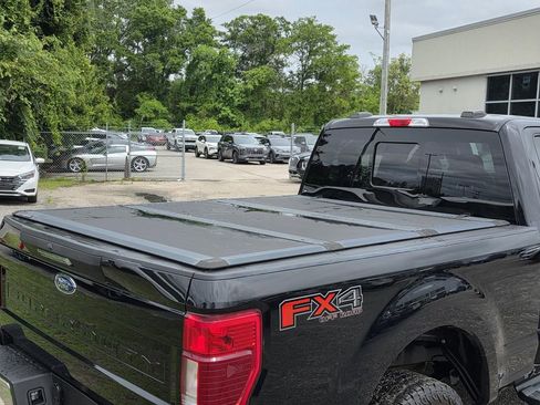 Used 2021 Ford F250 XLT w/ XLT Premium Package AWD/4WD image 32