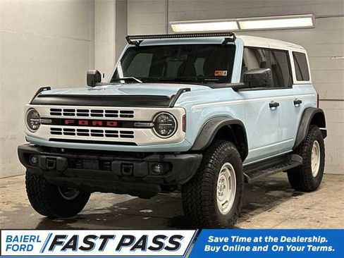 Used 2025 Ford Bronco Heritage Edition image 1