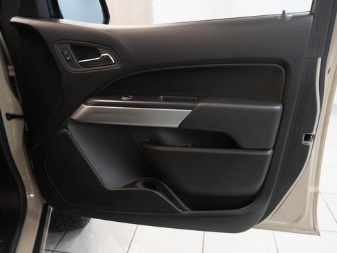 Used 2022 Chevrolet Colorado ZR2 AWD/4WD image 33