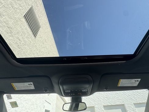 Used 2024 Buick Enclave Essence w/ Experience Buick Package image 14