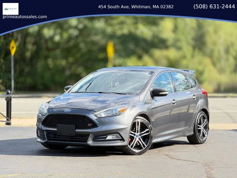 Used 2018 Ford Focus ST FWD image 1