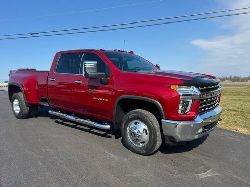Used 2021 Chevrolet Silverado 3500 LTZ w/ LTZ Plus Package image 5