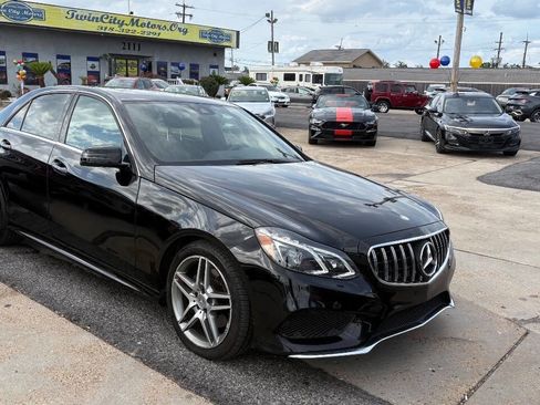 Used 2016 Mercedes-Benz E 350 Sedan image 6