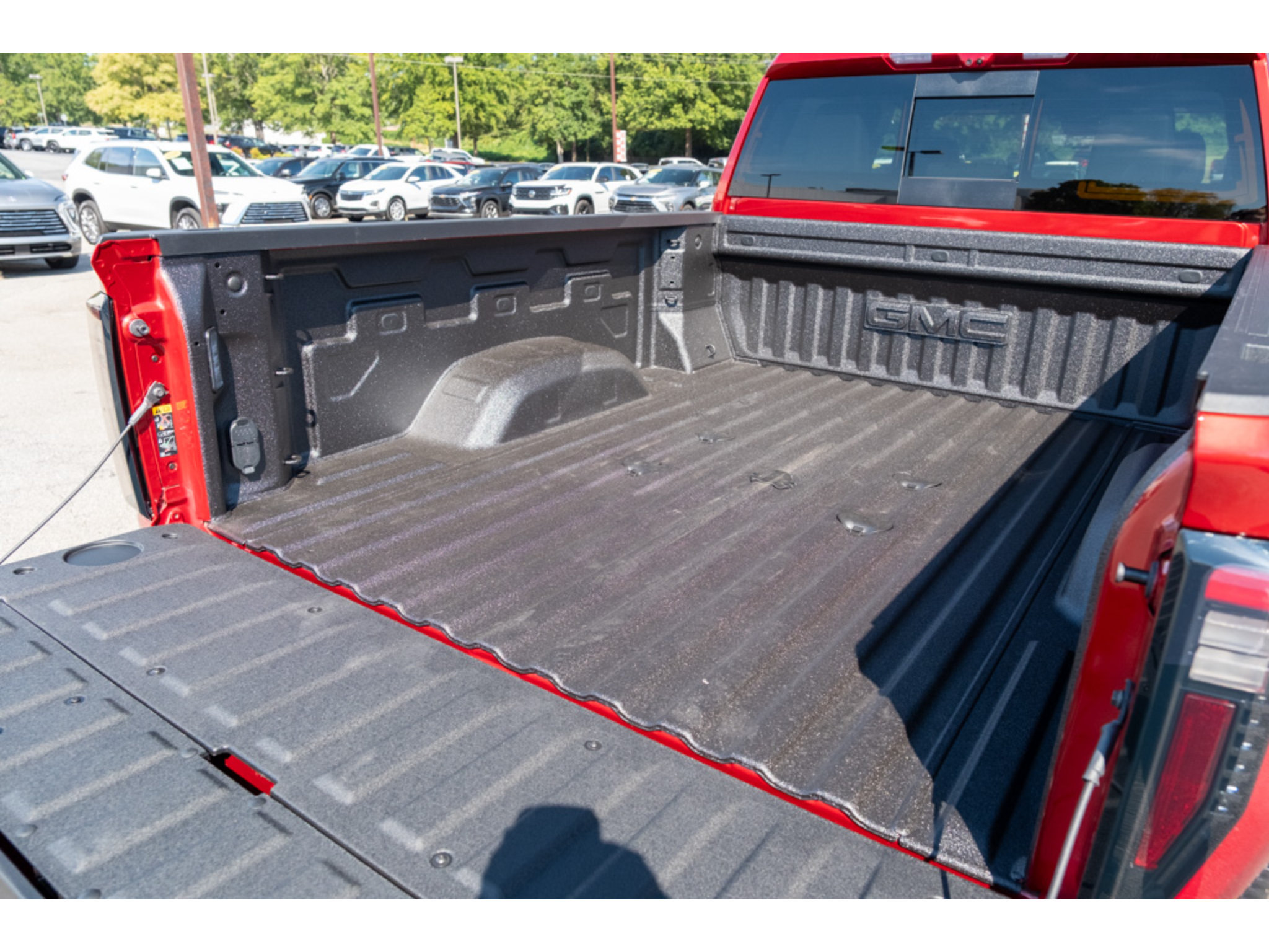 New 2026 GMC Sierra 2500 AT4 w/ AT4 Premium Plus Package AWD/4WD image 35