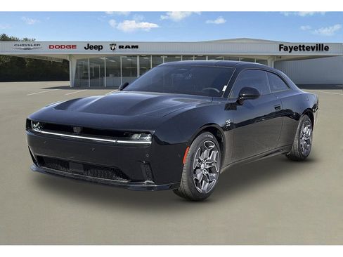 New 2025 Dodge Charger R/T w/ Plus Group AWD/4WD image 7