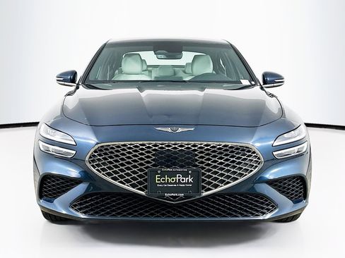 Used 2025 Genesis G70 2.5T image 2