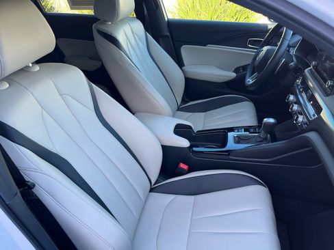 Used 2025 Acura Integra A-Spec image 18