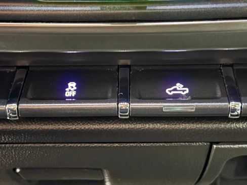 Used 2017 Chevrolet Silverado 1500 LT w/ All Star Edition image 28