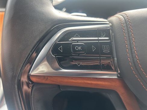 Used 2021 Jeep Grand Cherokee L Summit image 23