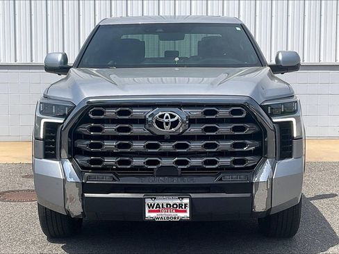 Used 2024 Toyota Tundra Platinum image 3