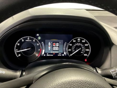 Used 2025 Acura RDX SH-AWD image 26