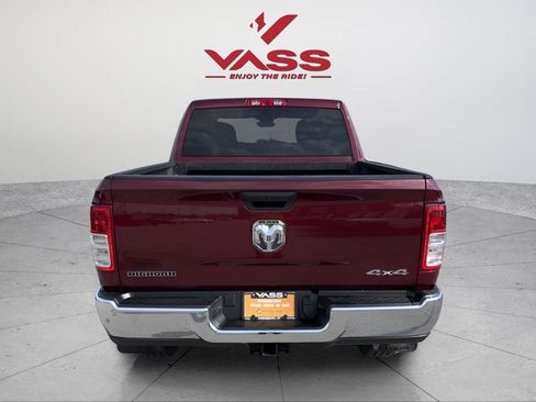Used 2024 RAM 2500 Big Horn AWD/4WD image 4