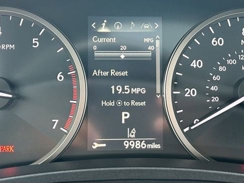 Used 2018 Lexus NX 300 AWD image 19