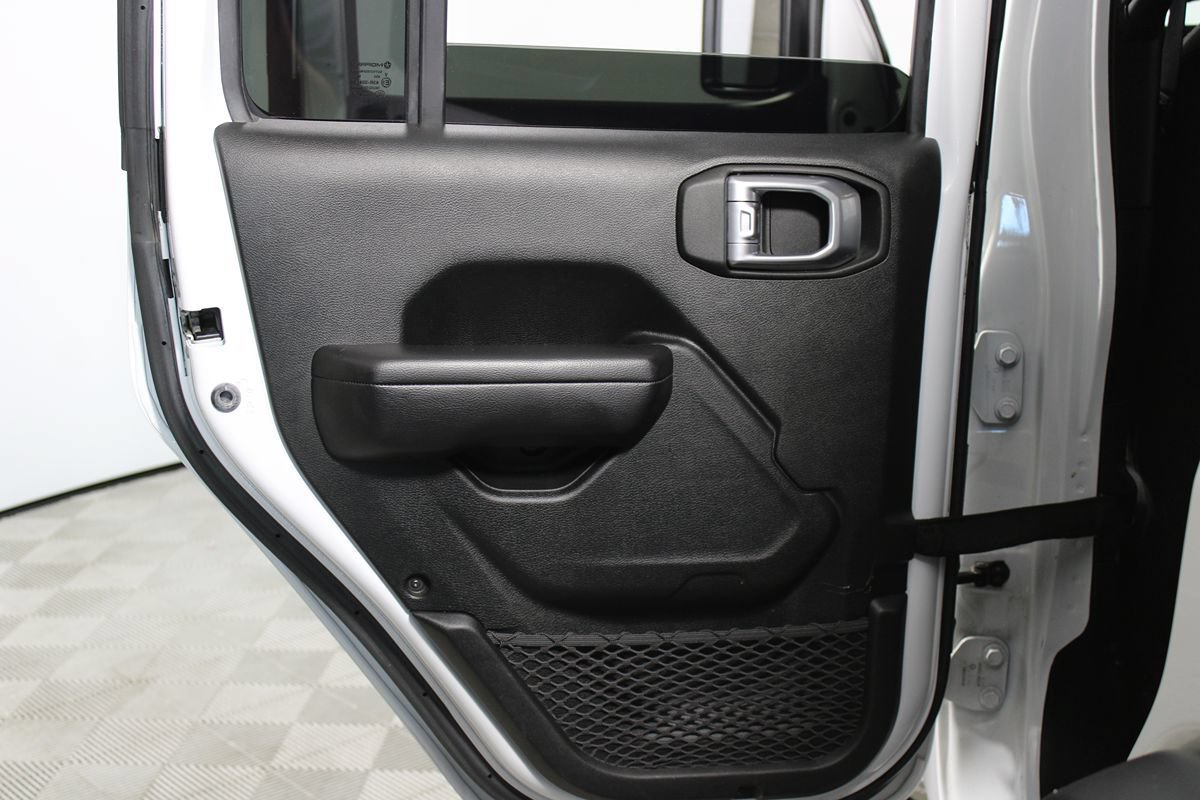 Used 2020 Jeep Wrangler Unlimited Sport AWD/4WD image 29