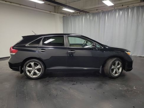 Used 2013 Toyota Venza XLE w/ XLE Premium Pkg image 9