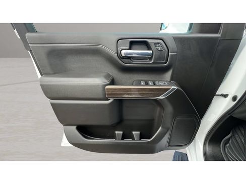 Certified 2022 Chevrolet Silverado 1500 RST AWD/4WD image 26