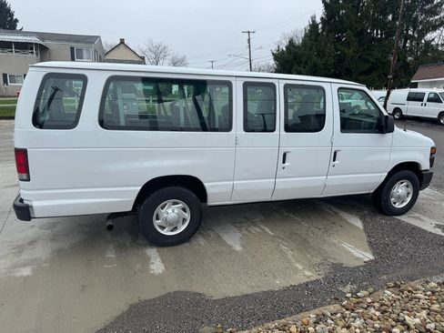 Used 2013 Ford E-350 and Econoline 350 XL image 4