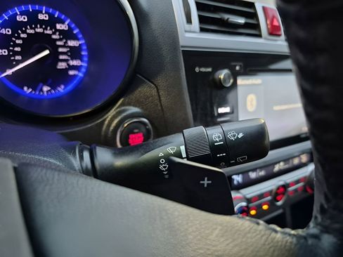 Used 2015 Subaru Outback 2.5i Limited image 38