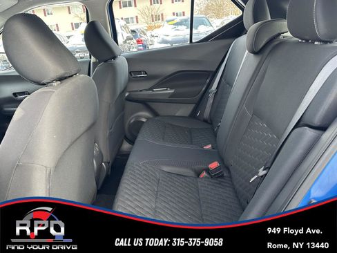 Used 2021 Nissan Kicks SV image 22