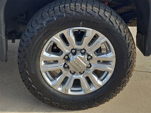 Used 2021 GMC Sierra 3500 Denali w/ Denali Ultimate Package image 34