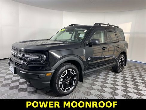 Used 2024 Ford Bronco Sport Outer Banks w/ Tech Package image 4
