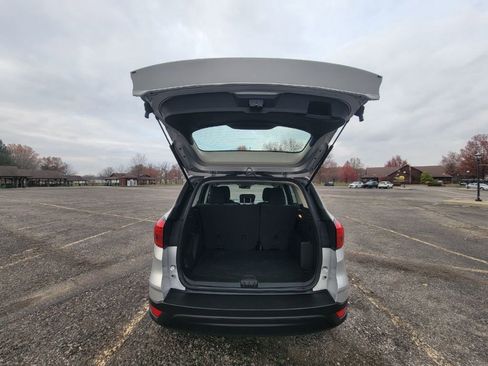 Used 2019 Ford Escape S image 15