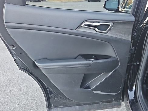 Used 2024 Kia Sportage X-Line image 12