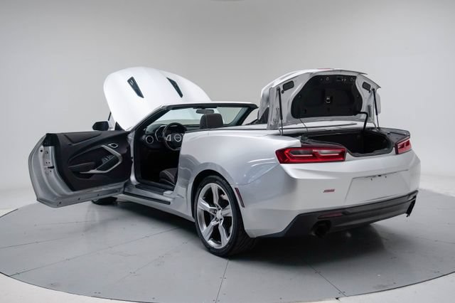 Used 2017 Chevrolet Camaro SS RWD image 19