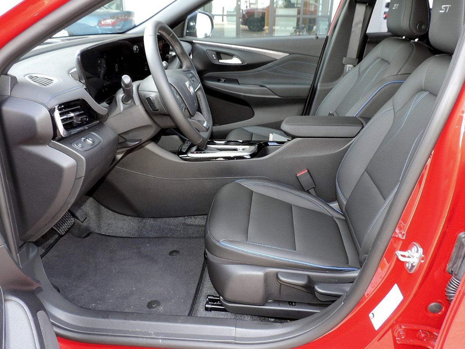 New 2026 Buick Envista Sport Touring FWD image 14