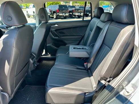 Used 2024 Volkswagen Tiguan Wolfsburg Edition w/ Panoramic Sunroof Package AWD/4WD image 17