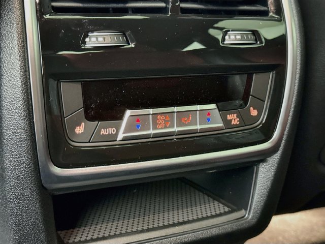 New 2027 BMW X6 xDrive40i AWD/4WD image 26