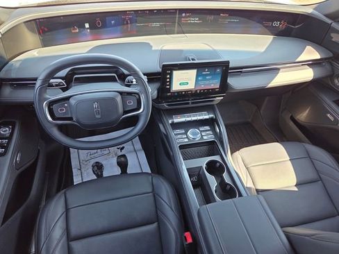 Used 2024 Lincoln Nautilus Premier w/ Equipment Group 102A image 13