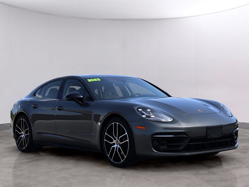 Used 2023 Porsche Panamera 4 Platinum Edition AWD/4WD image 9