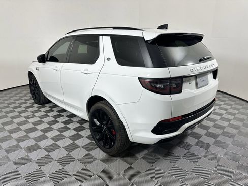 Used 2024 Land Rover Discovery Sport S image 3