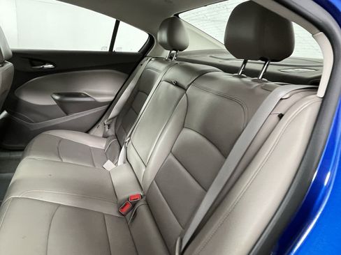 Used 2016 Chevrolet Cruze Premier image 14