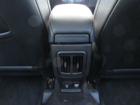 Used 2018 Jeep Compass Latitude w/ Popular Equipment Group image 26