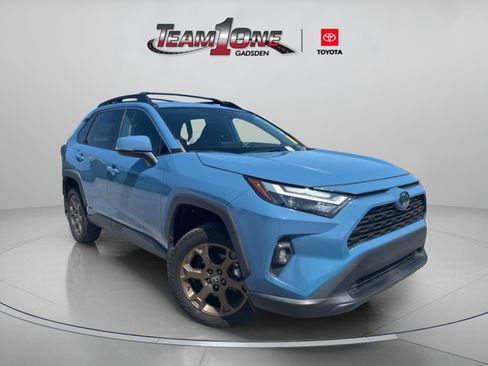 Used 2023 Toyota RAV4 AWD Hybrid image 1