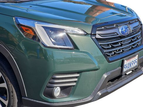 Used 2023 Subaru Forester Limited AWD/4WD image 9