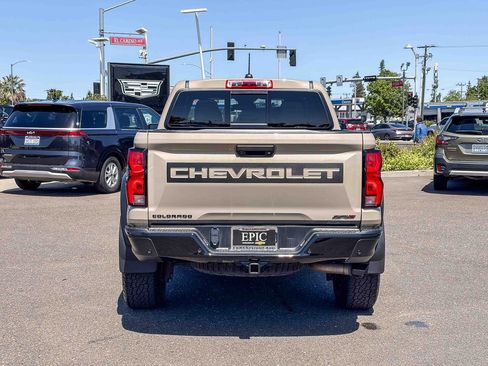 Used 2023 Chevrolet Colorado ZR2 w/ Desert Boss Special Edition AWD/4WD image 3