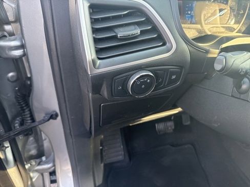 Used 2022 Ford Edge SEL w/ Class II Trailer Tow Package image 22